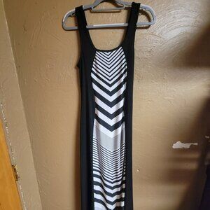Black & White Maxi Dress byPaper Doll Size Large